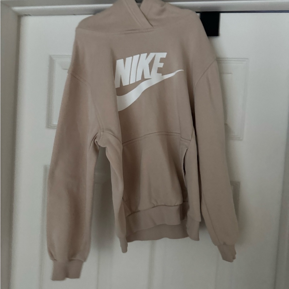 Nike sweatshirt size 10/12.